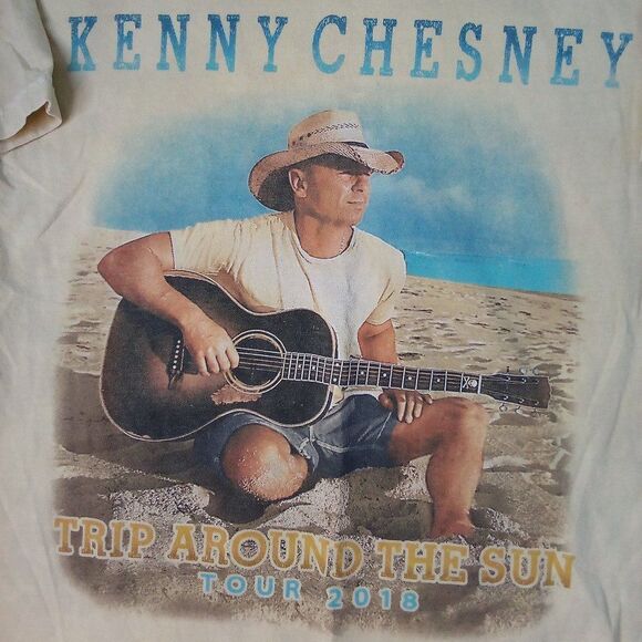 Kenny Chesney Trip Around The Sun Tour 2018 T-Shirt - Picture 1 of 7